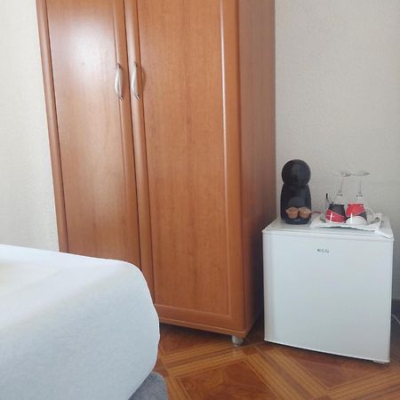 Guest House Keskic Karlobag Εξωτερικό φωτογραφία