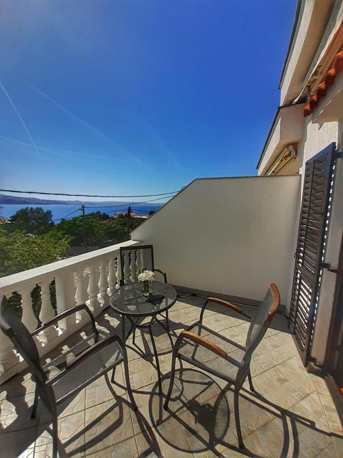 Guest House Keskic Karlobag Εξωτερικό φωτογραφία
