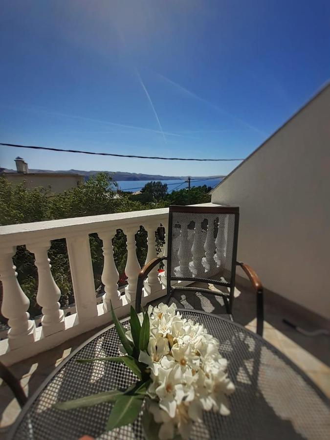Guest House Keskic Karlobag Εξωτερικό φωτογραφία