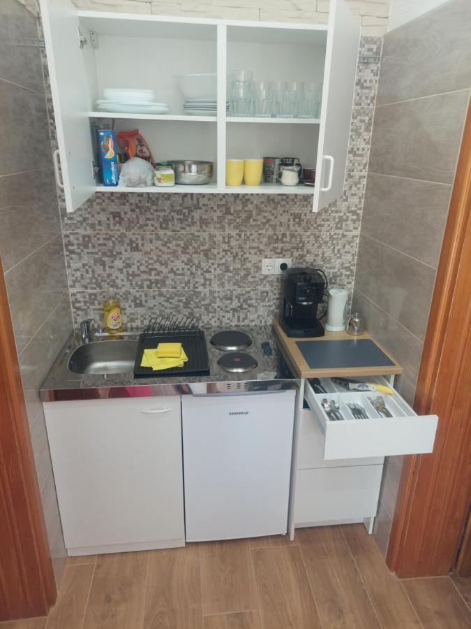 Guest House Keskic Karlobag Εξωτερικό φωτογραφία